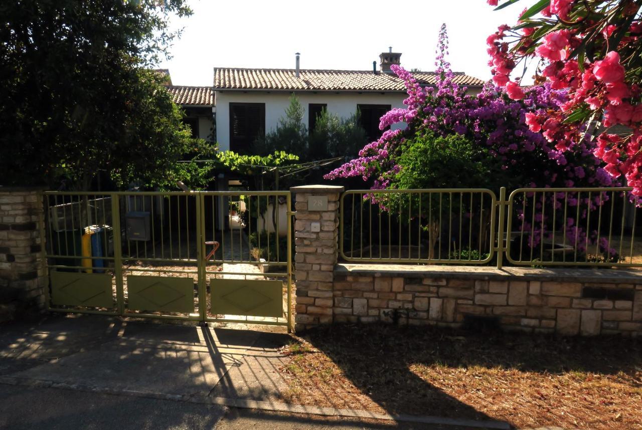 Apartamento Elda Pula Exterior foto